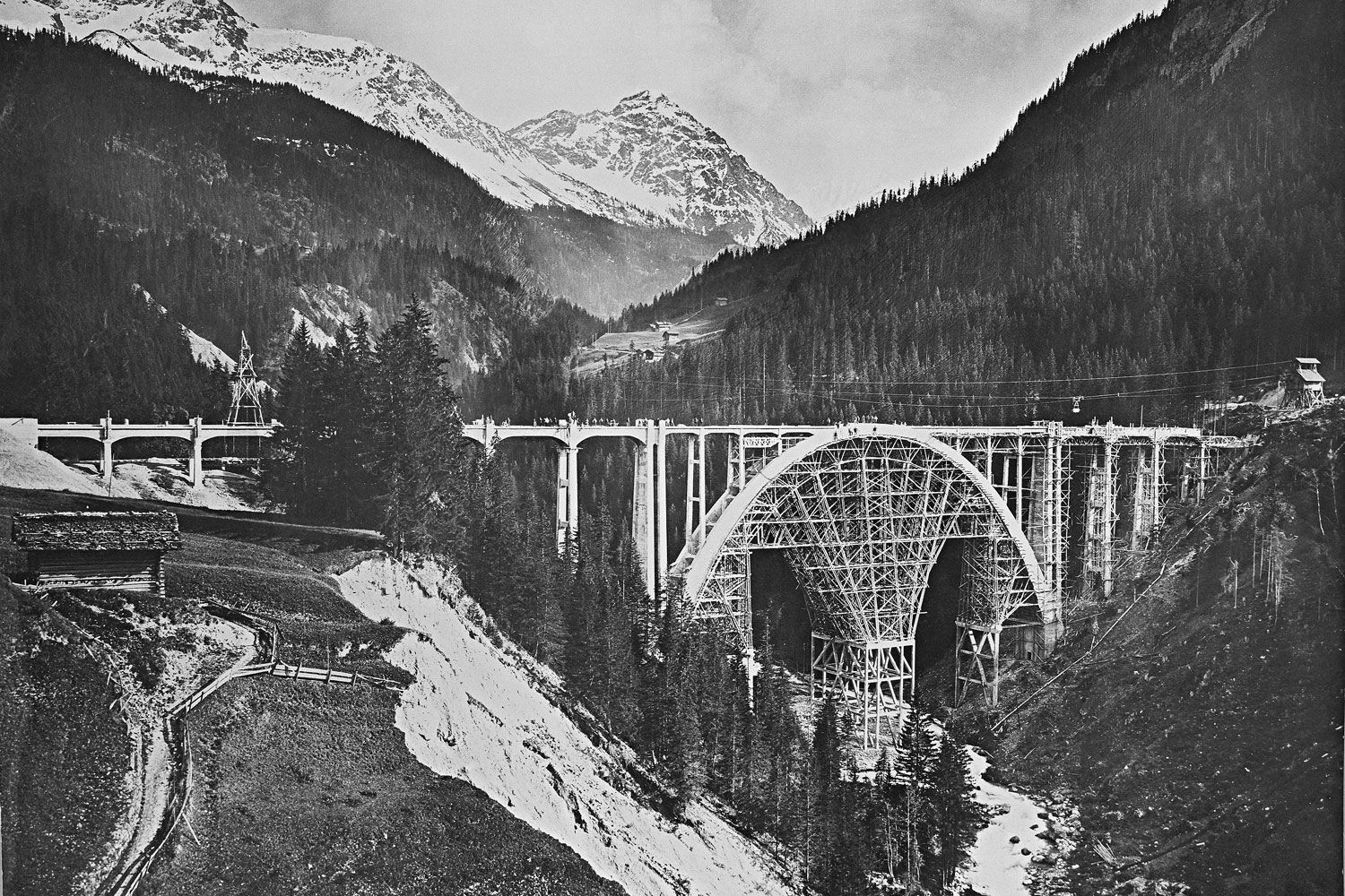 Der Bau des Langwieser Viadukts
